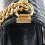 Chanel gegr. 1910 Paris. Boy Bag Medium Limited Edition. - photo 5