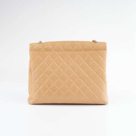 Chanel gegr. 1910 Paris. Timeless Flap Bag Maxi. - photo 5 Chanel gegr. 1910 Paris. Timeless Flap Bag Maxi. - photo 5