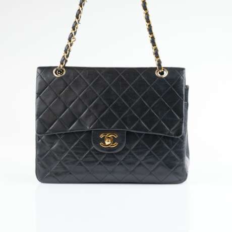 Chanel gegr. 1910 Paris. Timeless Double Flap Bag Medium. - photo 4