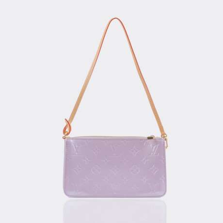 Louis Vuitton gegr. 1854 Paris. Full-Set Pochette Lexington 'Glossy Lilac'. - photo 1