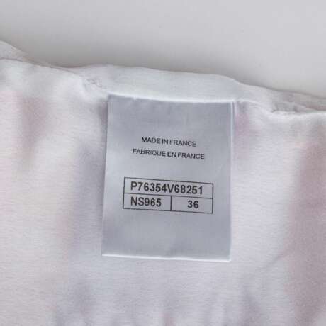 Chanel gegr. 1910 Paris. 24C Tweed-Set. - photo 6