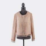 Chanel gegr. 1910 Paris. Tüll-Jacke mit Pailletten. - photo 1