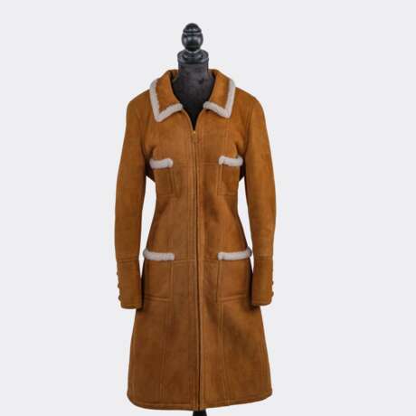 Chanel gegr. 1910 Paris. Boutique Lammwollmantel. - photo 1