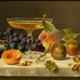 Emilie Preyer (Düsseldorf 1849 - Düsseldorf 1930). Stillleben mit Champagnerschale und Obst. - Foto 1