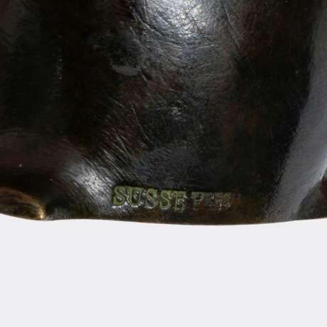 Édouard Marcel Sandoz (Basel 1881 - Lausanne 1971). Fressendes Häschen. - Foto 2