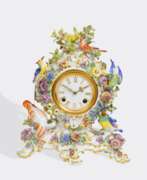 Overview. Johann Joachim Kaendler (Fischbach/Sachsen 1706 - Meissen 1775). Kaminuhr mit exotischen Vögeln.