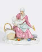 Johann Joachim Kändler. Johann Joachim Kaendler (Fischbach/Sachsen 1706 - Meissen 1775). Bauersfrau mit Kind.