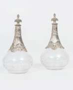 Silberwaren. Koch & Bergfeld gegr. 1829 in Bremen. Paar kleiner Essig-und Ölkaraffen.
