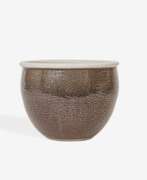 Overview. Große Fishbowl in seltener Persimmon Glaze.