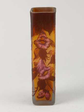 Glass Vase , signed “Galle”, canted, sliced shape, 20. century - photo 2