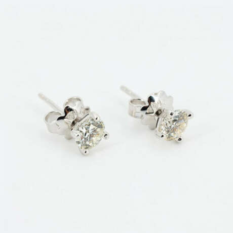 Solitaire-Ear Studs - photo 3