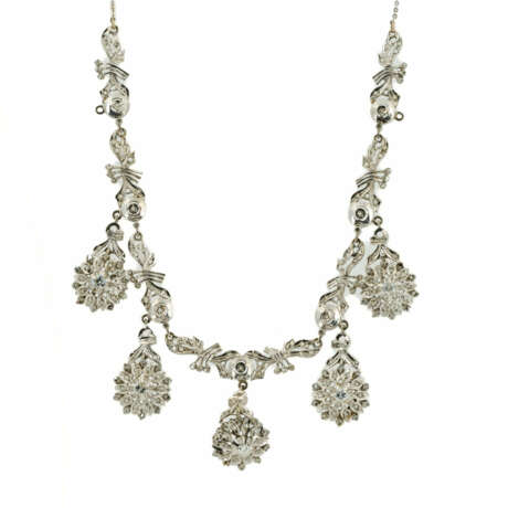 Demi-Parure: Diamond-Necklace-and-Diamond-Ear Studs - photo 2