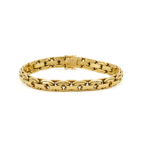 Collection: Gold-Bracelet-and-Sapphire-Diamond-Pendant - фото 5