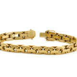 Collection: Gold-Bracelet-and-Sapphire-Diamond-Pendant - фото 7