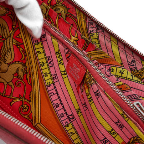 Hermès. Silk'In Classique - photo 8