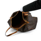 Louis Vuitton. Travel Bag - photo 12