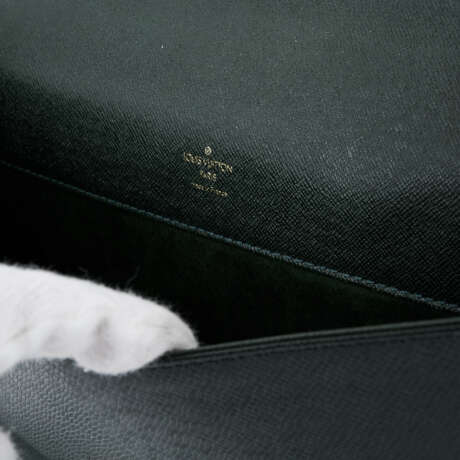 Louis Vuitton. Briefcase - photo 10