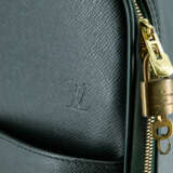 Louis Vuitton. Pegase 50 - photo 7