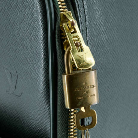 Louis Vuitton. Pegase 50 - photo 8