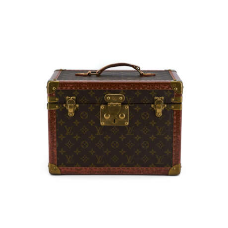 Louis Vuitton. Beauty Case - photo 2