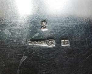 Service &agrave; caf&eacute; en m&eacute;tal argent&eacute; 