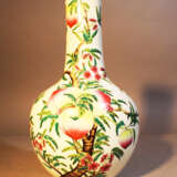 Chinese Porcelain Vase painted, Qing Dynasty - photo 2