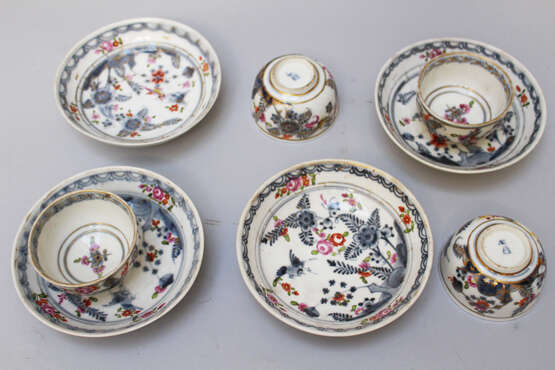 Four Vienna Porcelain cups with sauce, painted, 18.century - фото 3