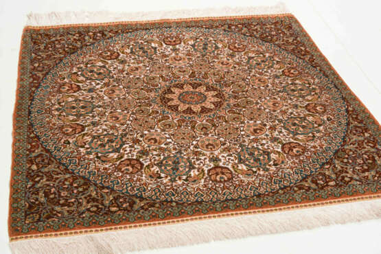 Hereke-Seide - photo 2 Hereke-Seide - photo 2