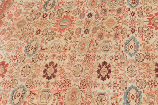 Sultanabad - photo 10