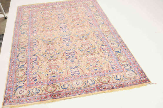 Kashan-Suf-Seide - photo 2 Kashan-Suf-Seide - photo 2