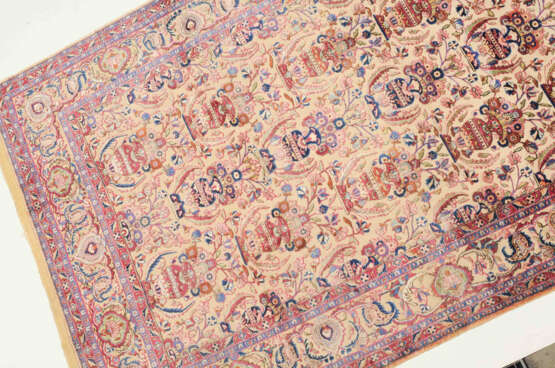 Kashan-Suf-Seide - photo 4 Kashan-Suf-Seide - photo 4