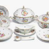 Herend, umfangreiches Tafelservice "Bouquet de Herend" - фото 2