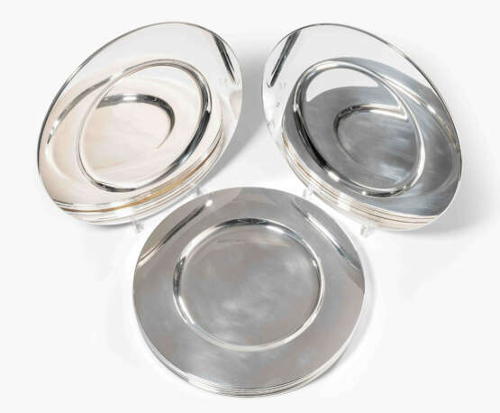 Lot: 8 Platzteller, Italien 20.Jh. - photo 1 Lot: 8 Platzteller, Italien 20.Jh. - photo 1