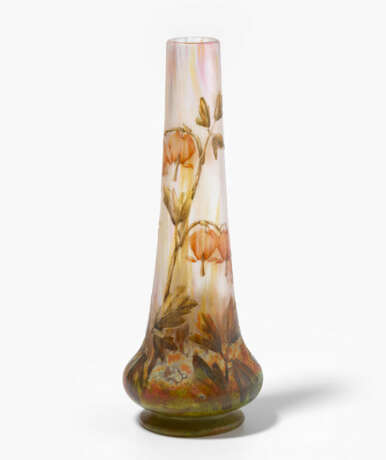 Daum Frères, Langhalsvase "Coeur de Jeanette" - photo 1