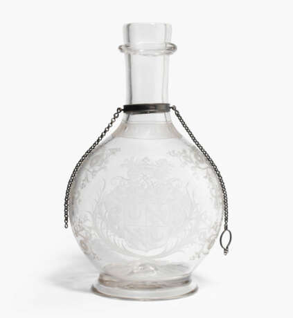 Kugelflasche mit Wappen "von Diesbach" - photo 1 Kugelflasche mit Wappen "von Diesbach" - photo 1