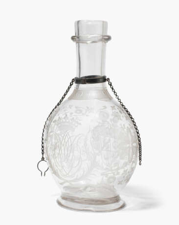 Kugelflasche mit Wappen "von Diesbach" - photo 3 Kugelflasche mit Wappen "von Diesbach" - photo 3