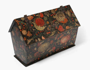 Kleine Wismut-Giebeltruhe