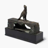 Kleiner Sarg mit Falkenaufsatz - photo 1