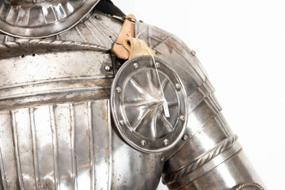 Ganzer Harnisch - фото 3