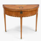 Demilune-Tisch - photo 1