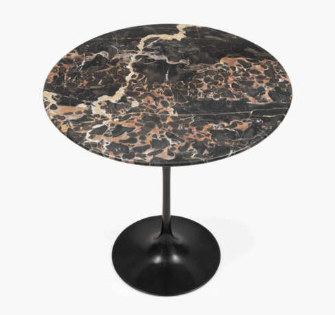 Eero Saarinen, Beistelltisch "Pedestal" - Foto 1 Eero Saarinen, Beistelltisch "Pedestal" - Foto 1