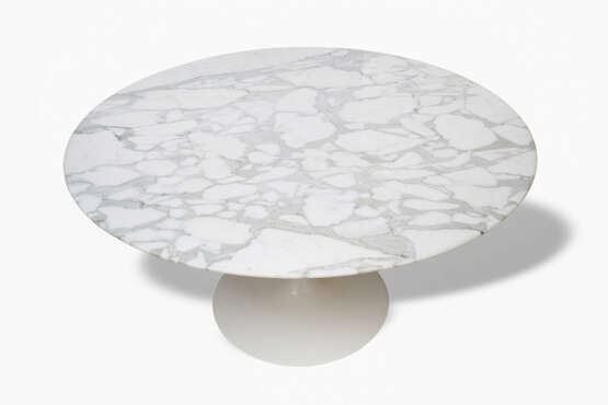 Eero Saarinen, Esstisch "Pedestal" - Foto 2 Eero Saarinen, Esstisch "Pedestal" - Foto 2