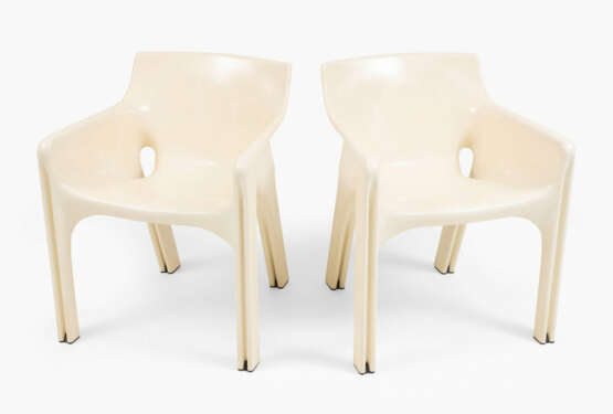 Vico Magistretti, Tisch "STADIO 150" mit 4 Stühlen "GAUDI" - photo 6