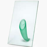 Philippe Starck, Vase "Une Étrangetée Contre Le Mur" - photo 1