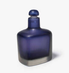 Paolo Venini für Venini & C. Murano, Flasche mit Stopfen "Inciso"