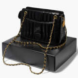 Chanel, Schultertasche - фото 2