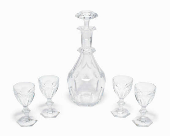 Baccarat, Karaffe und 6 Sherrygläser "Harcourt" - photo 1 Baccarat, Karaffe und 6 Sherrygläser "Harcourt" - photo 1