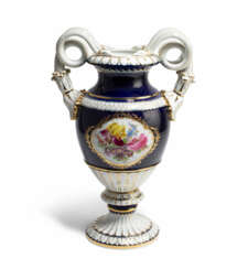 Meissen, Schlangenhenkelvase
