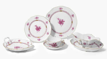 Herend, Tafelservice "Apponyi in Purpur"