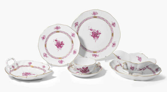 Herend, Tafelservice "Apponyi in Purpur" - photo 1 Herend, Tafelservice "Apponyi in Purpur" - photo 1